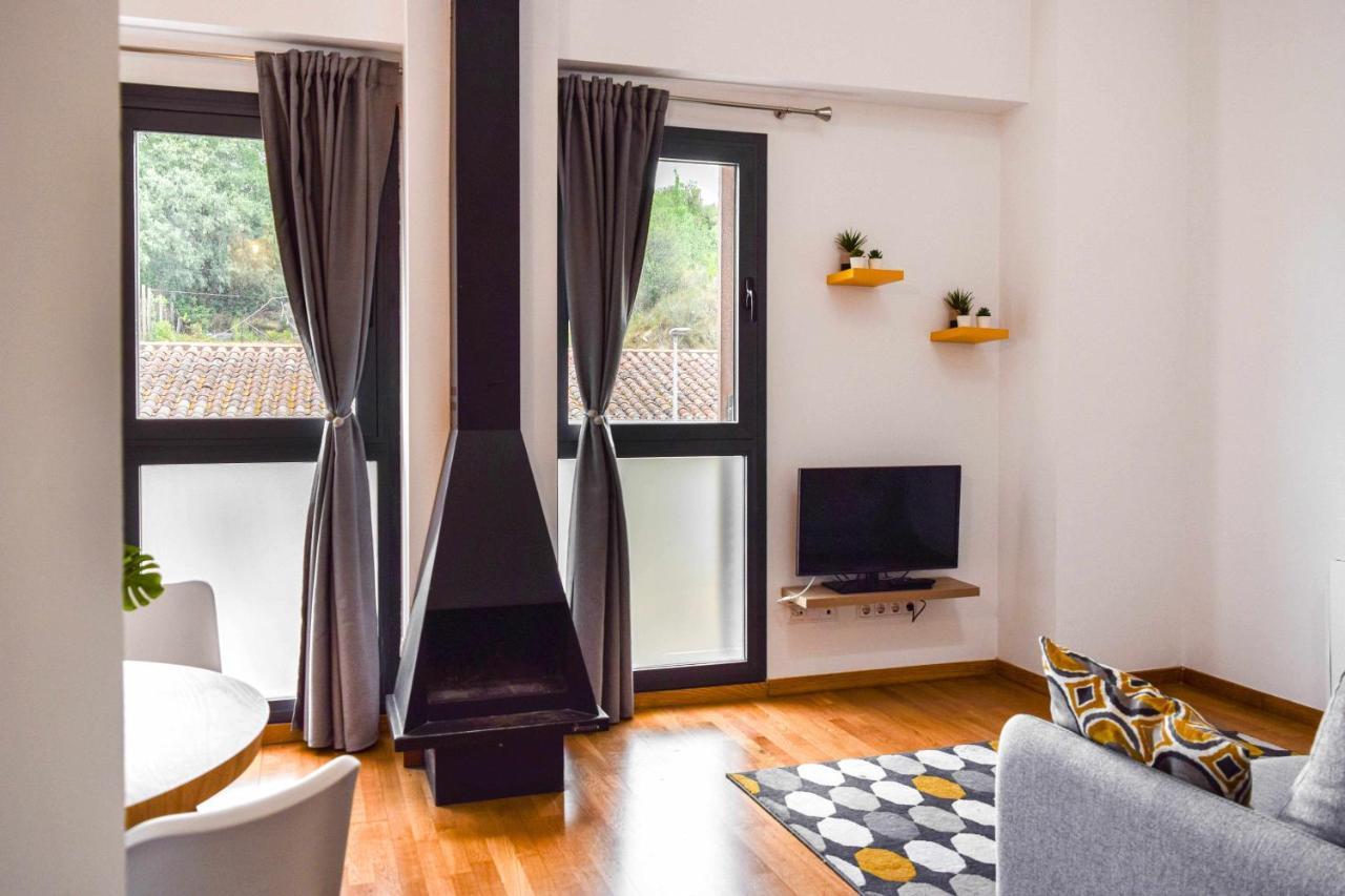Loft Besalu Alojamiento Centrico Y Acogedor Exteriör bild