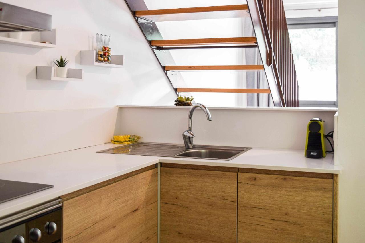 Loft Besalu Alojamiento Centrico Y Acogedor Exteriör bild