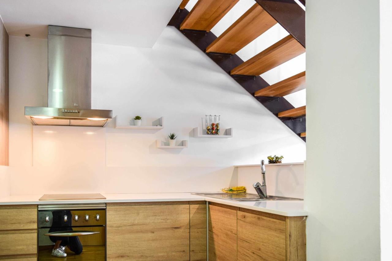 Loft Besalu Alojamiento Centrico Y Acogedor Exteriör bild