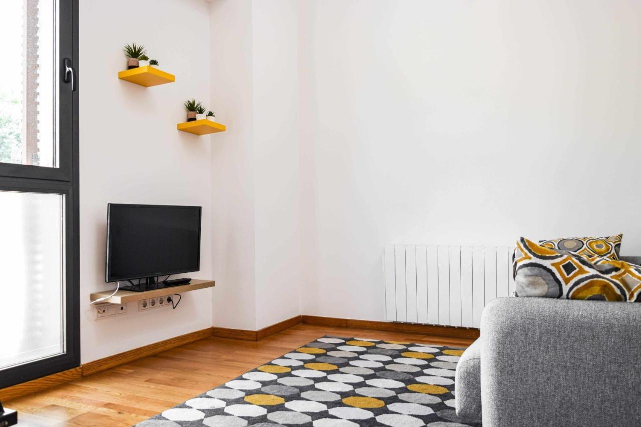 Loft Besalu Alojamiento Centrico Y Acogedor Exteriör bild